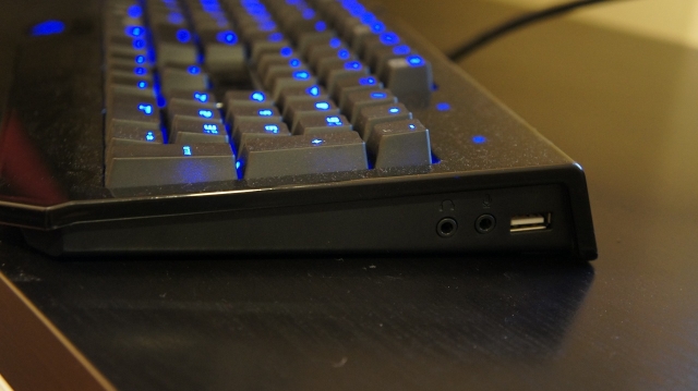 Black Widow Ultimate (RZ03-00380400-R3R1) 