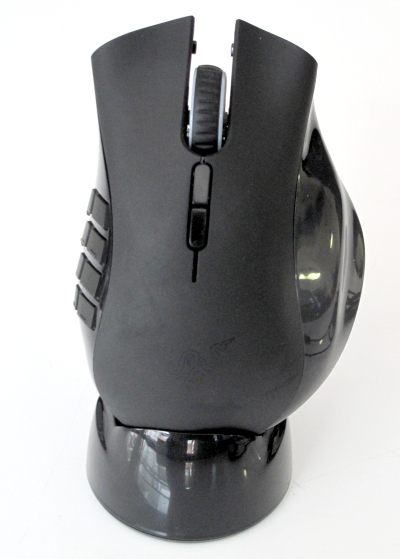  Razer Naga EPIC MMO Gaming Mouse (RZ01-00510100-R3G1) 