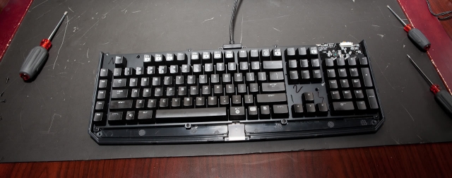  Black Widow Ultimate (RZ03-00380400-R3R1)