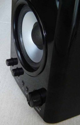   Genius SP-HF1800A (31730908100) 