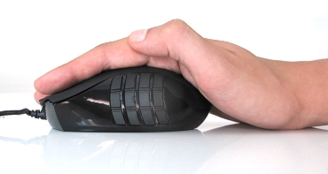  Naga EPIC MMO Gaming Mouse (RZ01-00510100-R3G1)