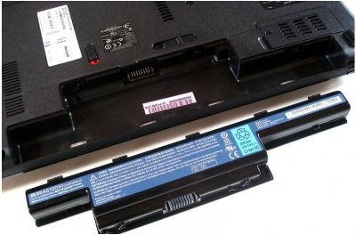   Acer Aspire 5745G-5464G50Mnks (LX.R6U01.002)