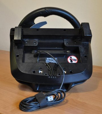 G27 Racing Wheel (941-000046) 