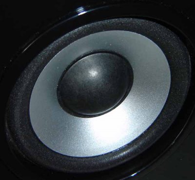   Genius SP-HF1800A (31730908100) 