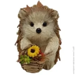 Декорація осіння їжачок з кошиком сизаль коричневий 13 х 15 см