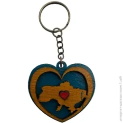 Брелок для рюкзаків Серце з карткою України 8