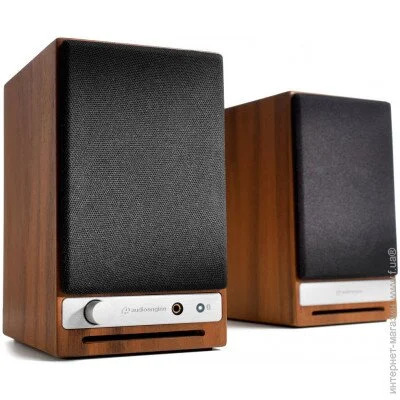   Audioengine HD3-Walnut