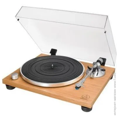   Audio-Technica   AT-LPW30TK