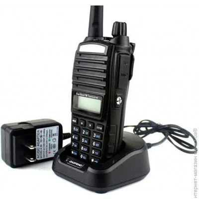  Baofeng UV-82