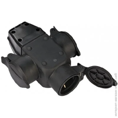  Brennenstuhl 220  IP44  (1082120)