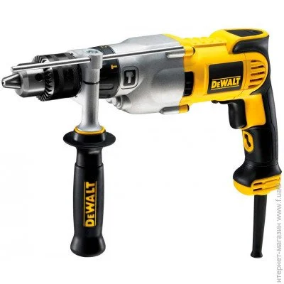   Dewalt D21570K