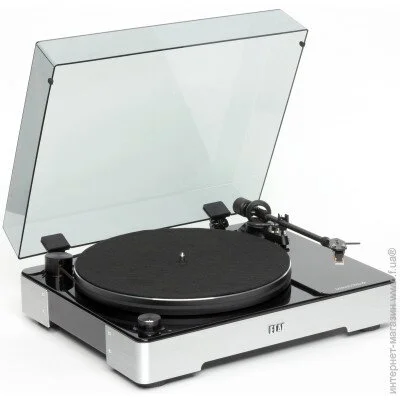   Elac Miracord 60 High Gloss Black