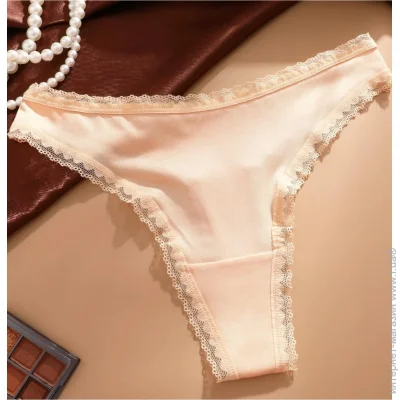   Fineto Ƴ      Fine and Comfort (1841-40-04)  XS