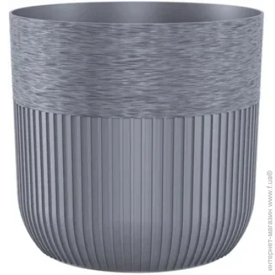 Form-Plastic     Luca Petit 16  