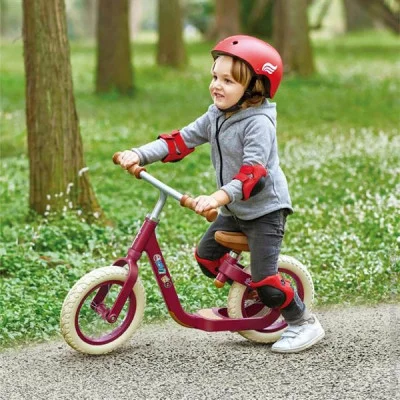  Hape   (E1099)