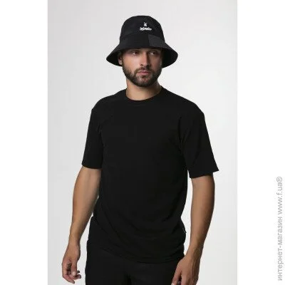   Intruder S (1628775525)