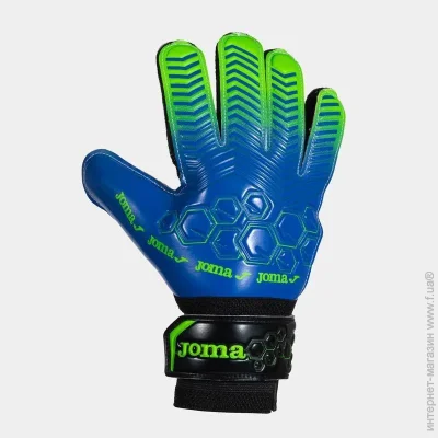   Joma   CALCIO   6 (17,6 ) 401707.717 17,6 