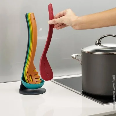  Joseph Joseph Nest Utensils Plus 6. (10124)