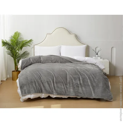 La Nuit  Embossed Leon 220x200   
