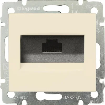  Legrand rj45 utp 5  ,  (774130)