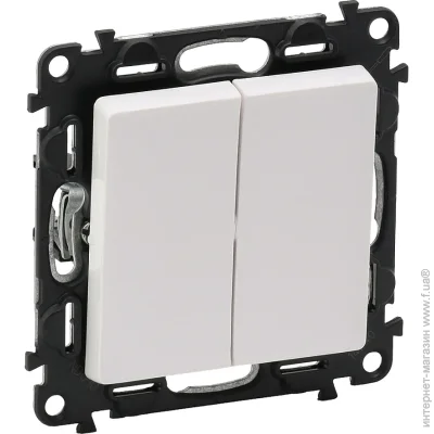  Legrand Valena Life  (752405)