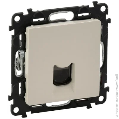  Legrand Valena Life RJ-45,   (753540)