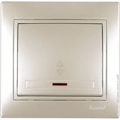 Lezard      Mira   -