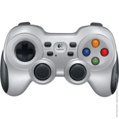 Logitech   Wireless Gamepad F710