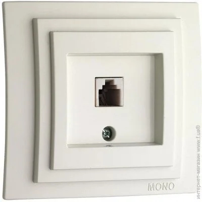 Mono   Larissa  103-191905-124