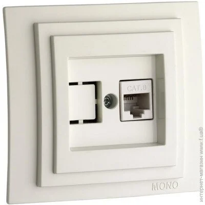 Mono   Larissa  103-191905-125