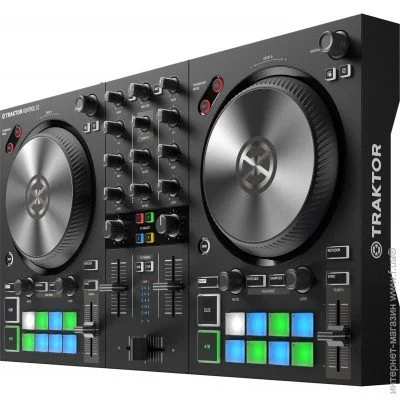 DJ-контроллер Native Instruments Traktor Kontrol S2 MK3
