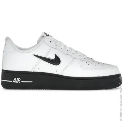    Nike Air Force 1 07 (HQ3826-100-46)