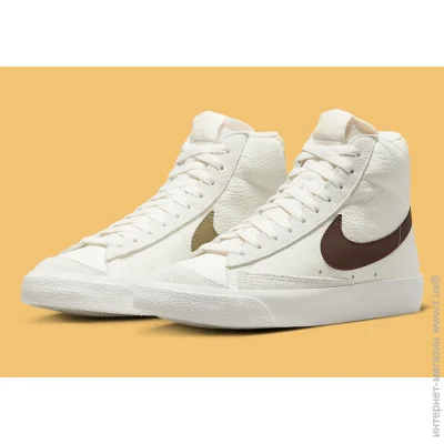    Nike BLAZER MID 77 (FD0805-100-42)