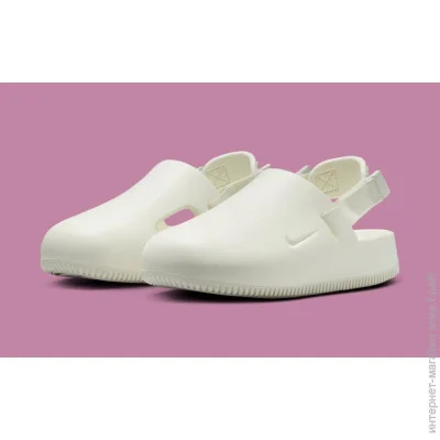   Nike Calm (FB2185-100-38)