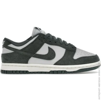    Nike Dunk Low Retro (HJ7673-002-39)