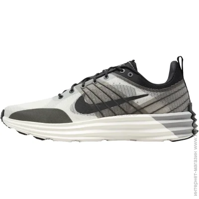    Nike Lunar Roam (DV2440-102-44)