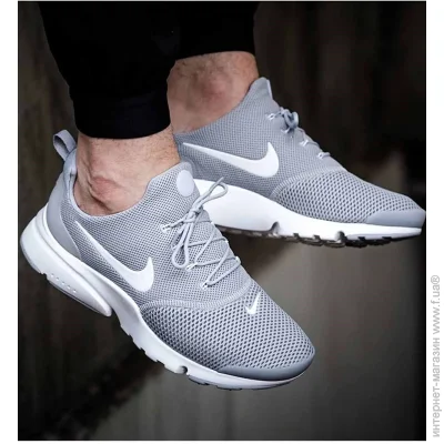    Nike Presto Fly (908019-003-41)