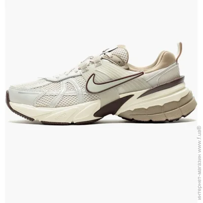    Nike V2K (FD0736-103-43)