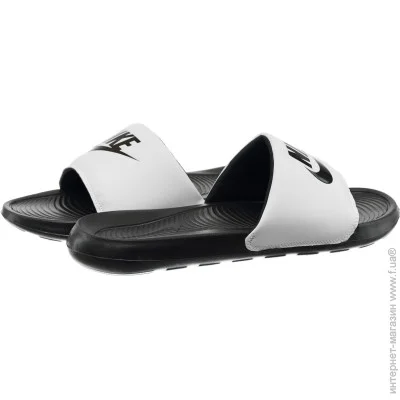   Nike Victori One (CN9675-005-41)