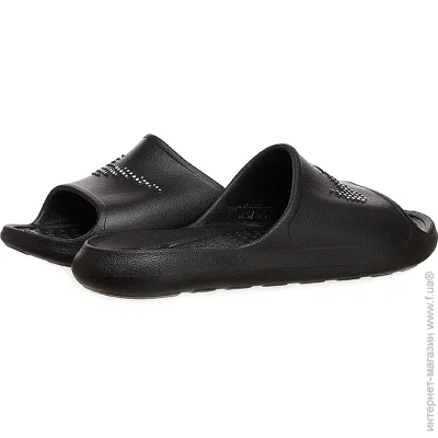  Nike Victori One (CZ7836-001-36.5)