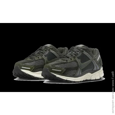    Nike Zoom Vomero 5 (FQ8898-325-38.5)