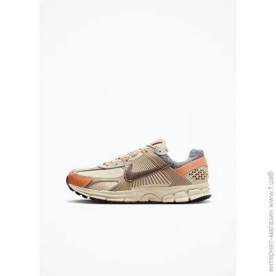    Nike Zoom Vomero 5 (FZ5051-121-40)