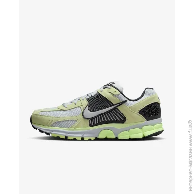    Nike Zoom Vomero 5 (HF1553-700-43)