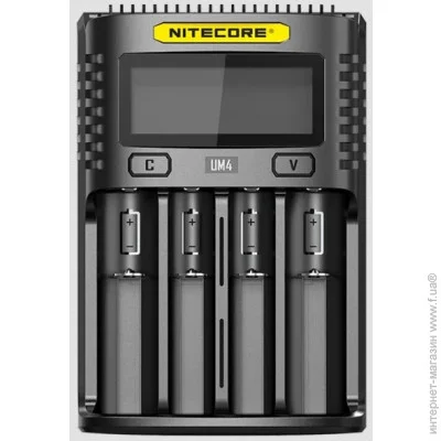   Nitecore UM4