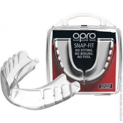 Opro  Snap-Fit  ( 11+ ) Clear (art.002139015)