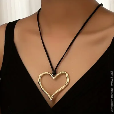  Love       681-G