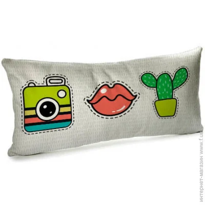 Presentville      Presentville Instagram  50x24  (52BP_17L021)