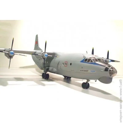  Roden Antonov An-12BK Cub (RN042)
