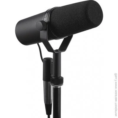  Shure SM7B