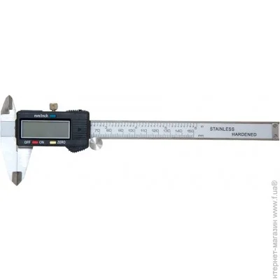   Sigma 3923021 150